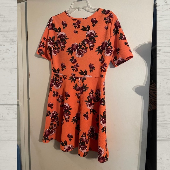 Burnt Orange Floral Skater Dress - Picture 2 of 3
